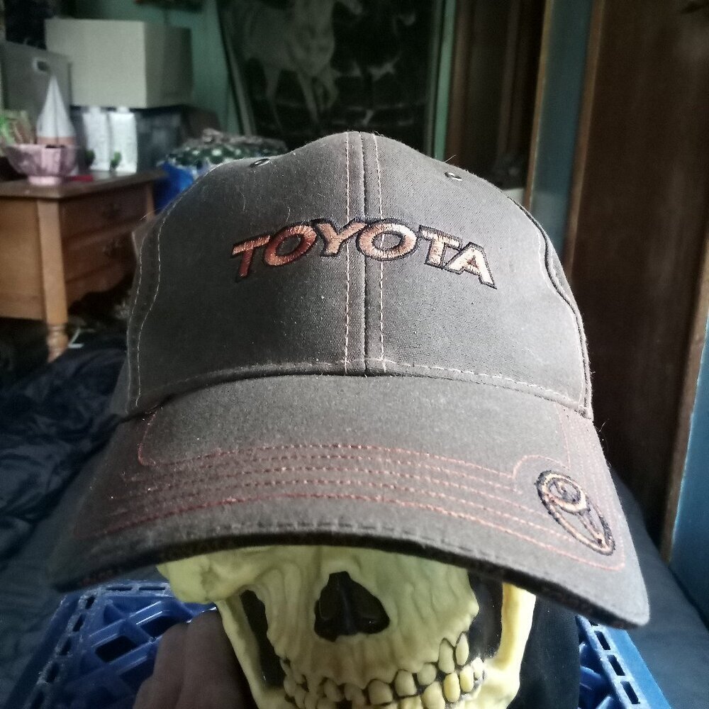 Deadstock Vintage Toyota Moving Forward Strap Back Hat Cap